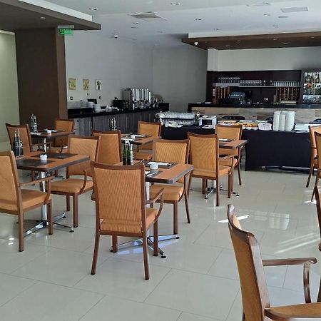 Hotel Diego De Almagro Alto El Loa Calama Exteriör bild